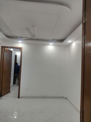 1 BHK Builder Floor For Rent in Govindpuri