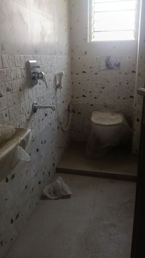 Bathroom in 2 BHK Apartment at BGA Lakeshore, Gariahat – for Sale