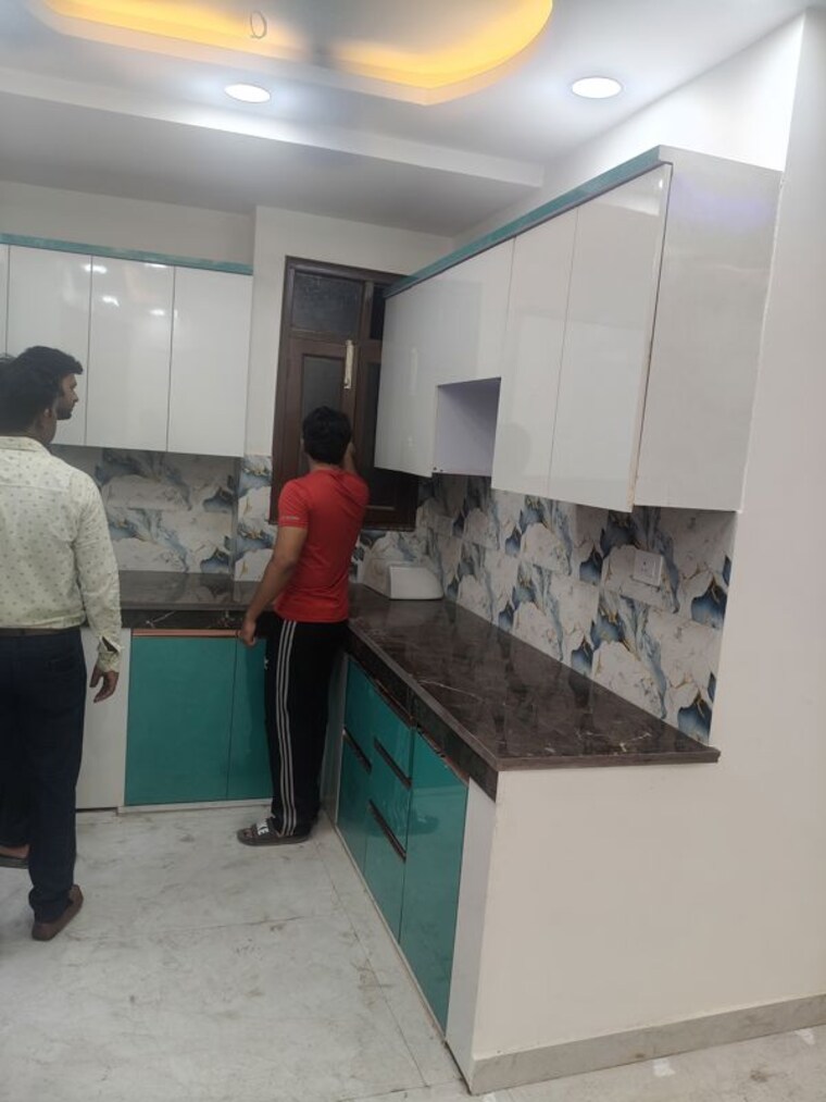 Kitchen, govindpuri 3 Bedroom 906 Sq.Ft. Builder Floor In Govindpuri Delhi 10238580