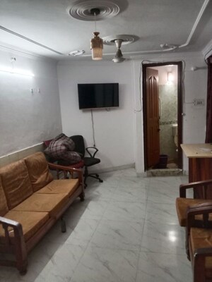 1 BHK Builder Floor For Rent in Govindpuri