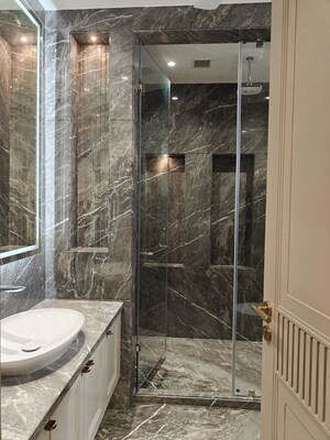 Bathroom in 3 BHK Builder Floor at Safdarjung Enclave – for Rent