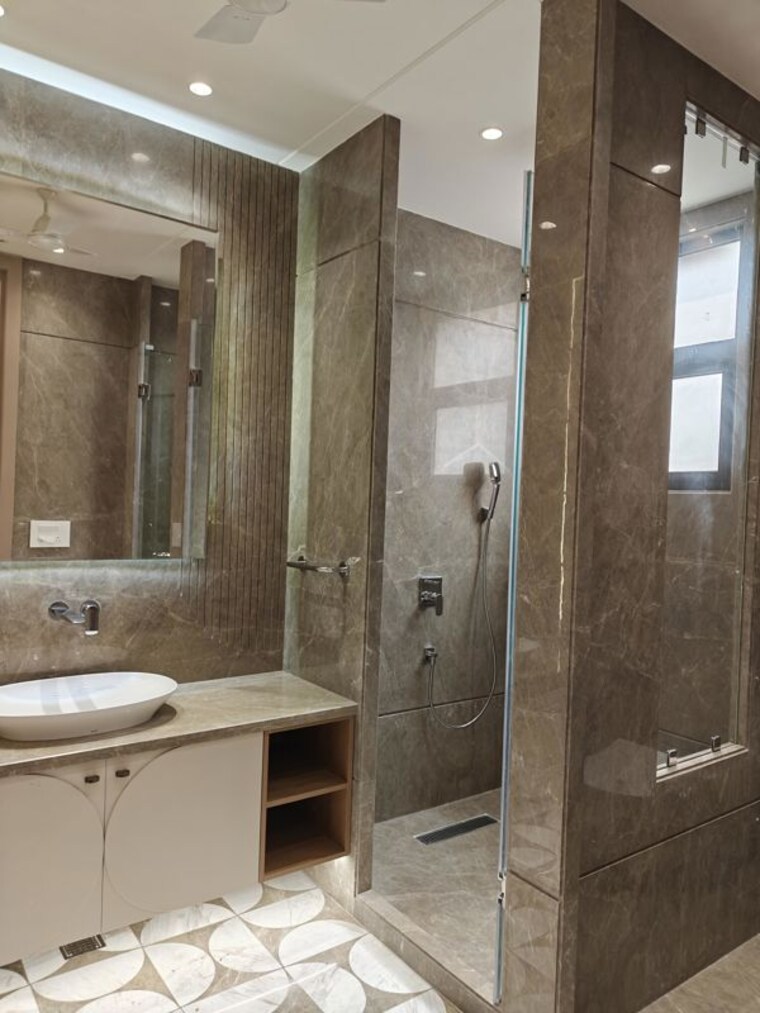 Kitchen, safdarjung enclave 3 Bedroom 1800 Sq.Ft. Builder Floor In Safdarjung Enclave Delhi 10232697