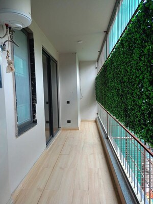 Balcony in 3 BHK Builder Floor at Safdarjung Enclave – for Rent