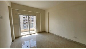 Room in 3 BHK Apartment at Eldeco Accolade, Sohna Sector 2 – for Rent