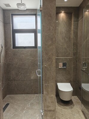 Bathroom in 3 BHK Builder Floor at Safdarjung Enclave – for Rent