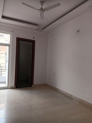 Room in 3 BHK Villa at Thv Vihaan Villa, Sector 10 Greater Noida – for Rent
