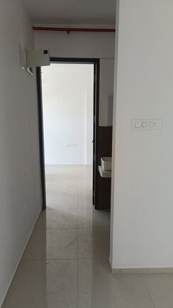 1 BHK + Extra Room Apartment For Rent in Tulip Infinity Planet