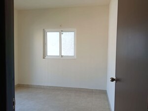 Room in 2.5 BHK Apartment at Candeur 40, Miyapur – for Sale