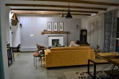 4 BHK + Pooja Room,Servant Room,Study Room,Extra Room Apartment For Rent in The Five Summit Address