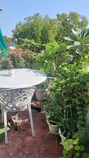 Balcony in 1.5 BHK Builder Floor at Safdarjung Development Area – for Rent