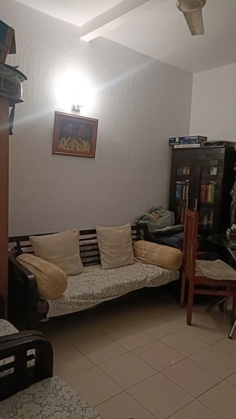 Bedroom, safdarjung development area 1.5 Bedroom 700 Sq.Ft. Builder Floor In Safdarjung Development Area Delhi 10238696