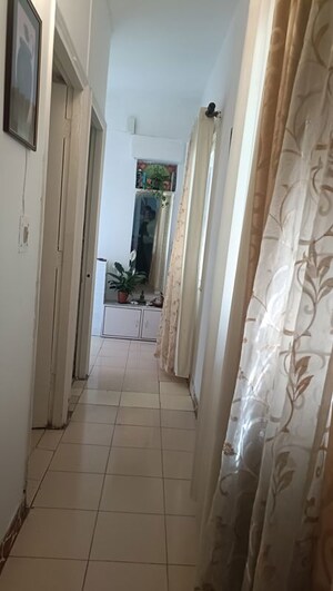 Building Lobby in 1.5 BHK Builder Floor at Safdarjung Development Area – for Rent