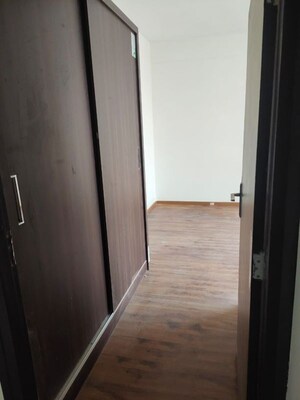 Building Lobby in 3 BHK Apartment at Ambika Florence Park, North Mullanpur – for Sale