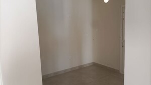 Room in 2 BHK Apartment at Candeur 40, Miyapur – for Sale