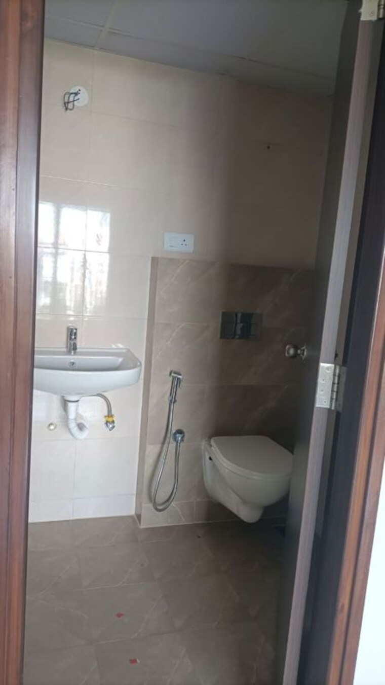 Bathroom, candeur-40 2 Bedroom 1180 Sq.Ft. Apartment In Miyapur Hyderabad 10238704