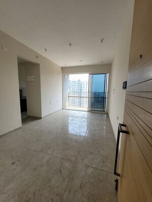 Room in 2 BHK Apartment at Lodha Bellagio, Powai – for Rent