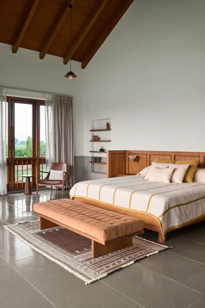 1 BHK Villa For Sale in Mulabagilu