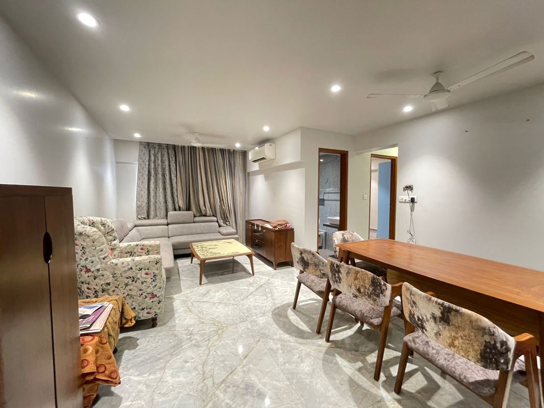 2 BHK Apartment For Rent in Kabra Centroid