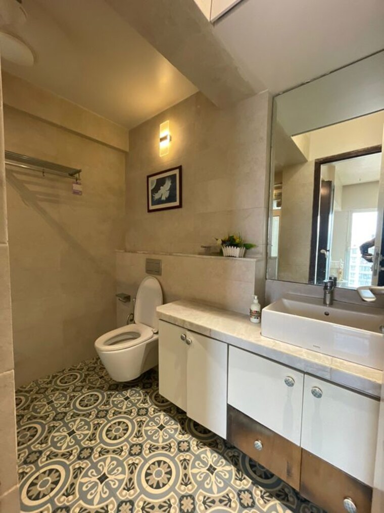 Bathroom, kabra-centroid 2 Bedroom 750 Sq.Ft. Apartment In Santacruz East Mumbai 10238807