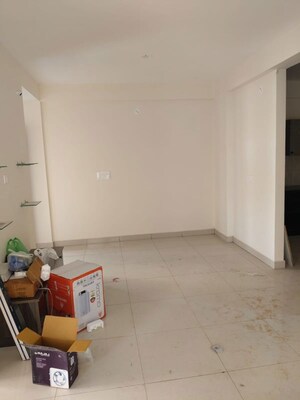 Room in 2.5 BHK Apartment at Bhavisha Meadows, Chandapura – for Rent