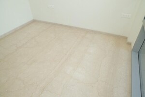 Room in 4 BHK Apartment at Ariisto Bellanza, Mulund West – for Rent