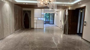 Living Room in 4 BHK Builder Floor at BPTP Amstoria, Sector 102 – for Sale