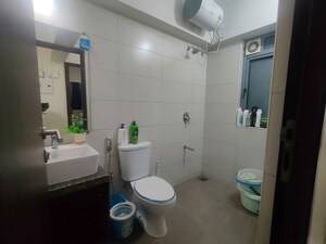 Bathroom in 2 BHK Apartment at Kalpataru Bliss, Santacruz East – for Rent