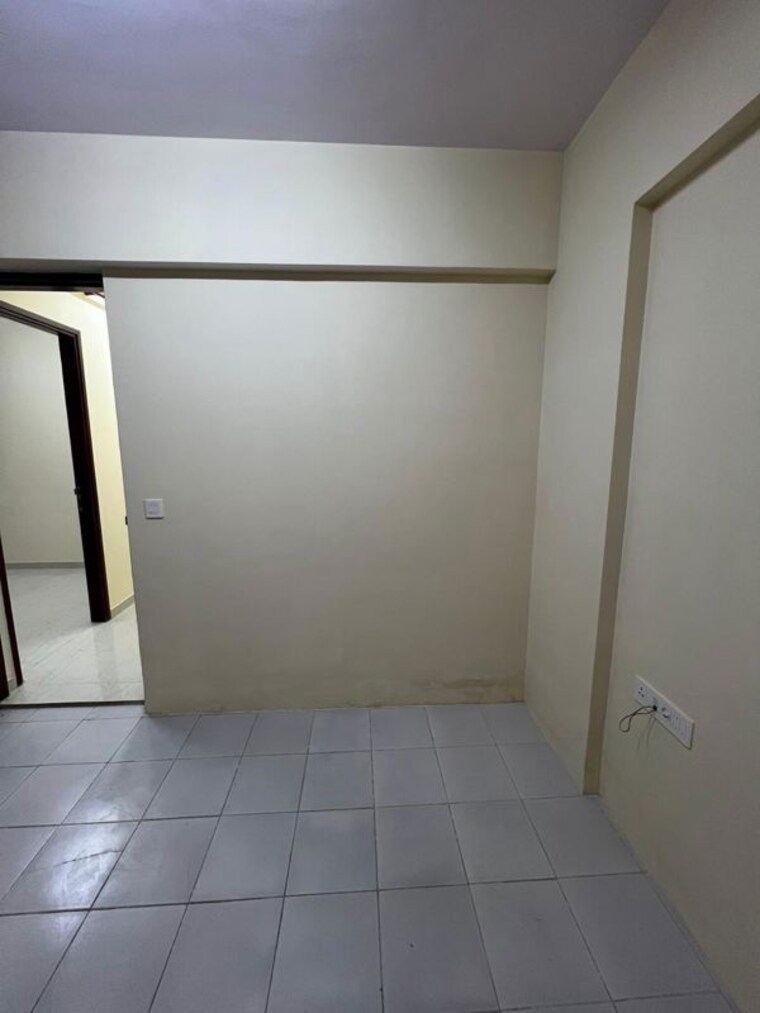 Bathroom, amar-mahal 2 Bedroom 650 Sq.Ft. Apartment In Chembur Mumbai 10238989