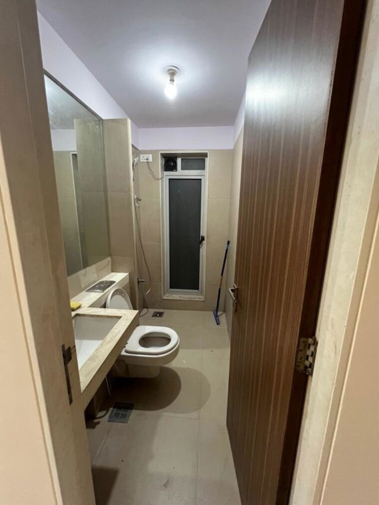 Bathroom, amar-mahal 2 Bedroom 650 Sq.Ft. Apartment In Chembur Mumbai 10238989