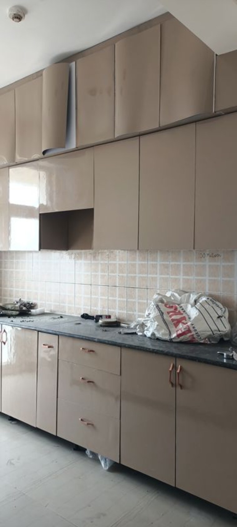 Kitchen, saviour-greenisle 2.5 Bedroom 1150 Sq.Ft. Apartment In Sain Vihar Ghaziabad 10239013