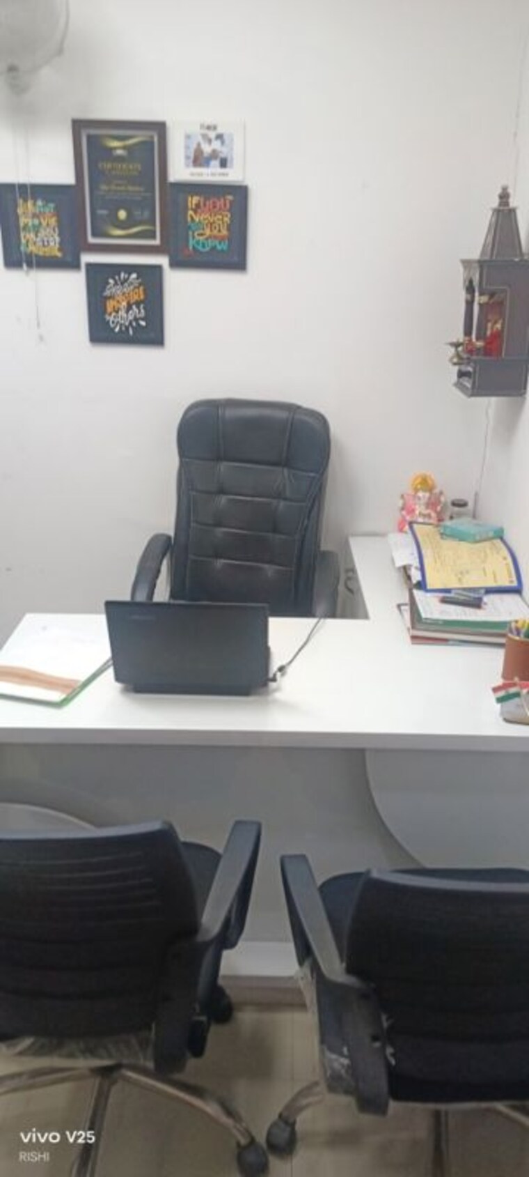 undefined, gaur-city-mall Commercial Office Space 190 Sq.Ft. In Sector 4 Greater Noida Greater Noida 10239064