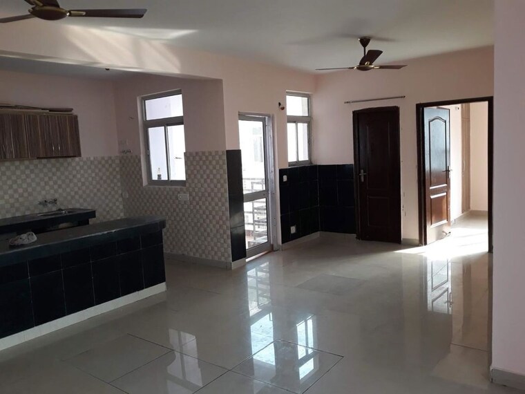 Living Room, piyush-heights 3 Bedroom 1576 Sq.Ft. Apartment In Sector 89 Faridabad 10239067
