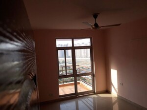 3 BHK Apartment For Rent in Piyush Heights, Sector 89