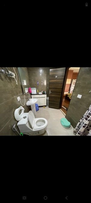 Team Area in 3.5 BHK Apartment at Ajnara Klock Tower, Sector 74 – for Rent