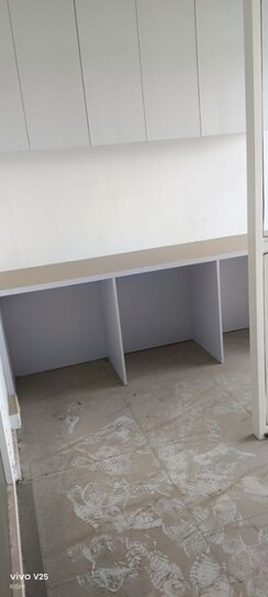 Office Space For Rent in Gaur City Mall