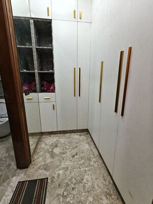 Staircase in 3 BHK Builder Floor at Ansal Sushant Shopping Arcade, Sector 27 – for Rent