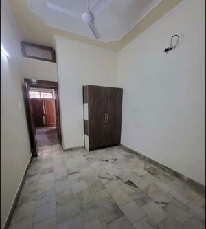 Bedroom in 3 BHK Builder Floor at Sector 20 – for Rent