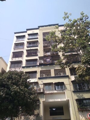 1 RK Apartment – Exterior View View at Raj CHS Prabhadevi, Prabhadevi - for Rent