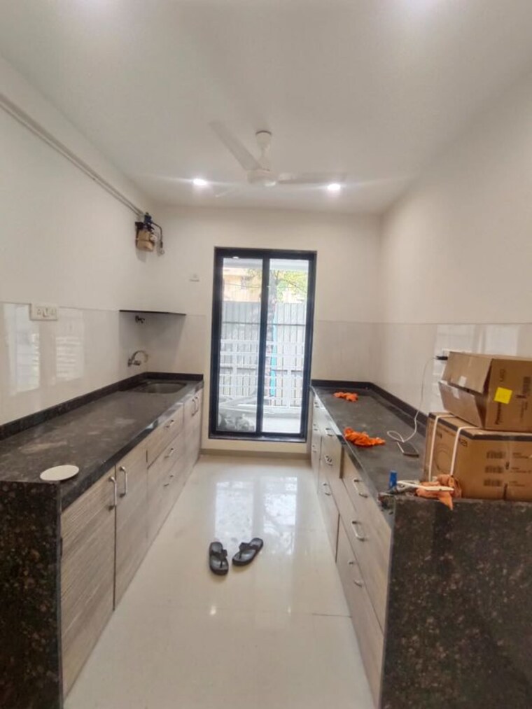 Kitchen, tulsi-pride 3 Bedroom 940 Sq.Ft. Apartment In Chembur Mumbai 10239208