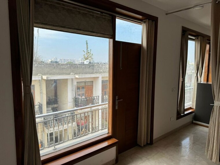 Room, the-center-court 3.5 Bedroom 1910 Sq.Ft. Builder Floor In Sector 88a Gurgaon 10239257