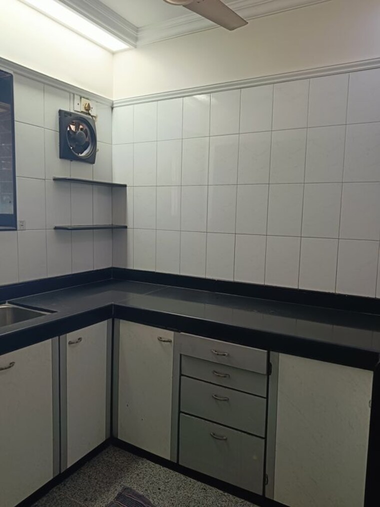 Kitchen, parel 1.5 Bedroom 500 Sq.Ft. Apartment In Parel Mumbai 10239260