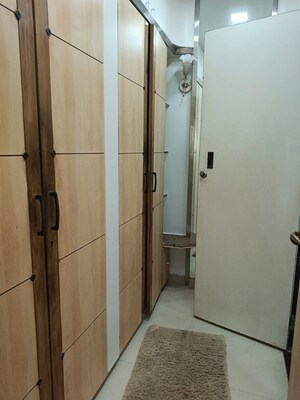  1.5 BHK Apartment at Parel – for Rent