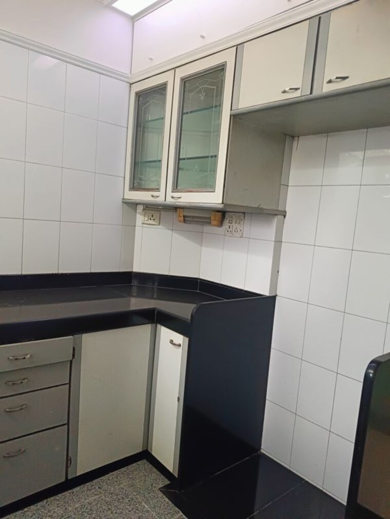 Kitchen, parel 1.5 Bedroom 500 Sq.Ft. Apartment In Parel Mumbai 10239260