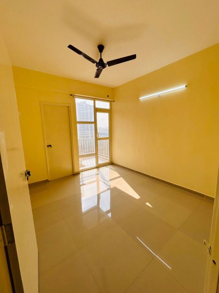 Room, pyramid-altia 3 Bedroom 643 Sq.Ft. Apartment In Sector 70 Gurgaon 10239237