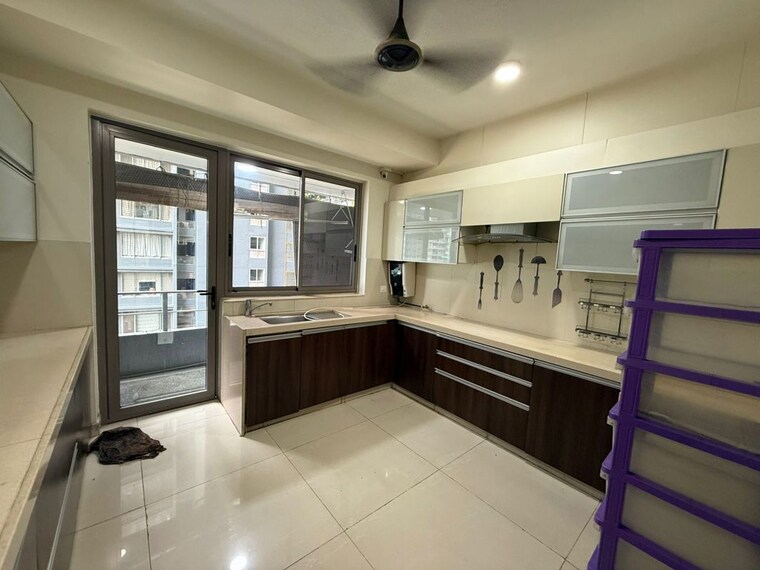 Kitchen, the-wadhwa-the-address 3.5 Bedroom 2022 Sq.Ft. Apartment In Ghatkopar West Mumbai 10239261