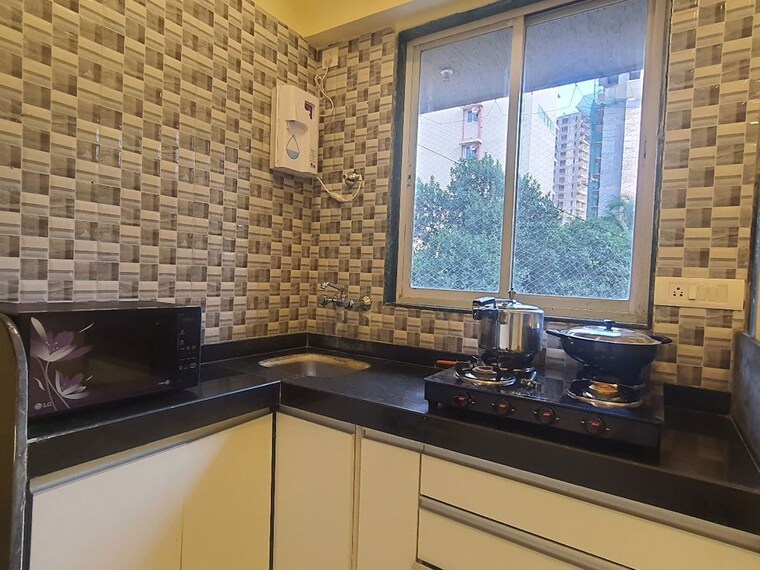 Kitchen, anand-vihar-society 2 Bedroom 750 Sq.Ft. Apartment In Khar West Mumbai 10239267