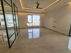 Room in 3 BHK Apartment at Sri Fortune Sonthalia Sky Villas, Kokapet – for Rent