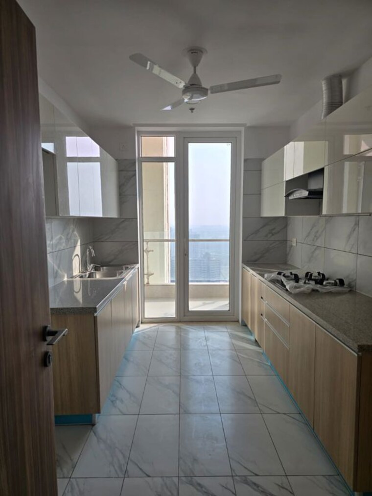 Kitchen, conscient-hines-elevate 3 Bedroom 2295 Sq.Ft. Apartment In Sector 59 Gurgaon 10239368