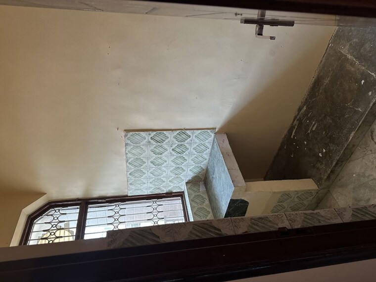 Bedroom, sector 30 2 Bedroom 1100 Sq.Ft. Builder Floor In Sector 30 Faridabad 10239338
