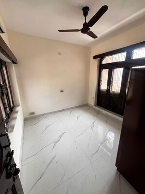 Kitchen in 2 BHK Builder Floor at AVL 36 Gurgaon, Sector 36 – for Rent